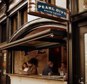 the Pearl Dive's restaurant sign